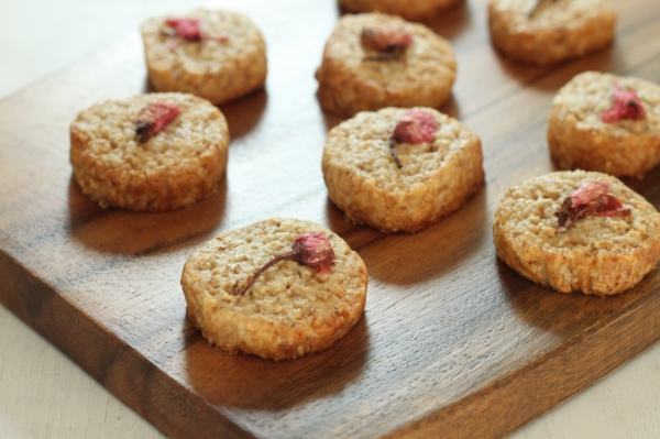 桜のアイスボックスクッキー