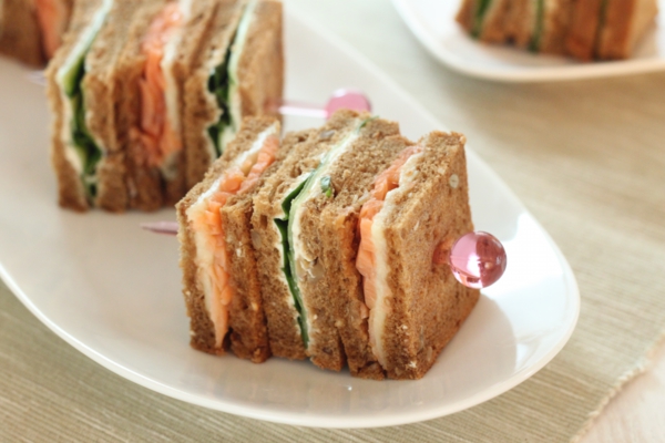 キュウカンバーサンドイッチ