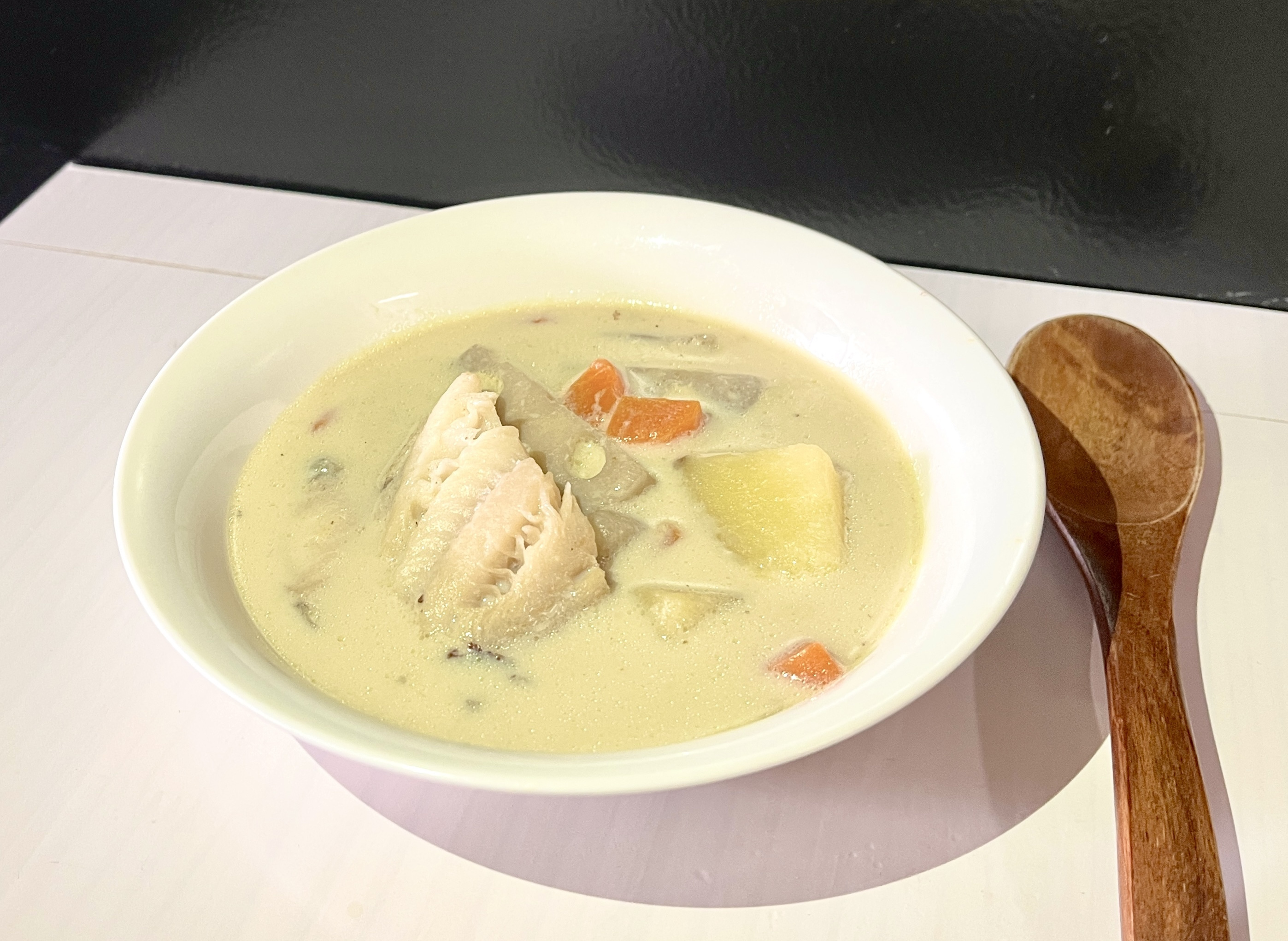 タラと根菜の豆乳ポトフ